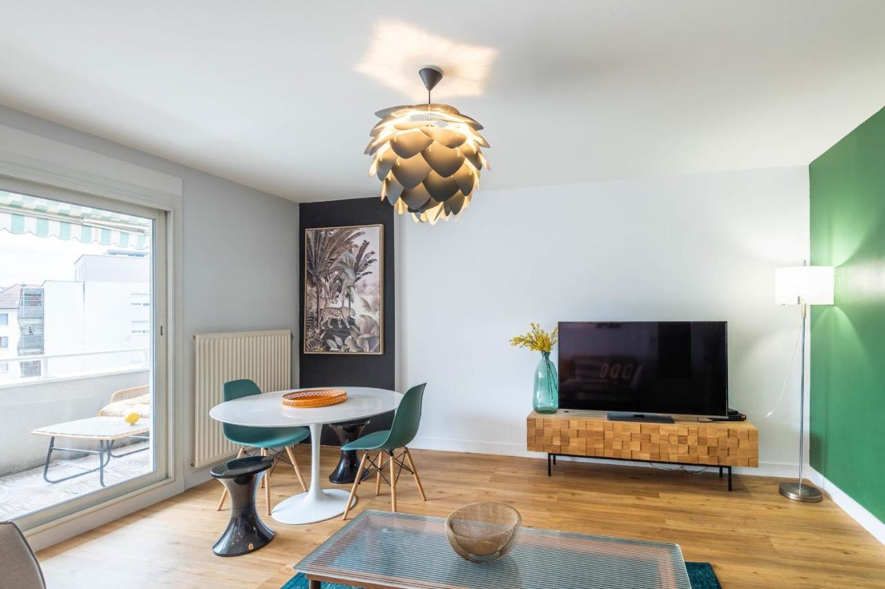 Ferienwohnung Florentine Furnished Flat Annecy Exterior foto